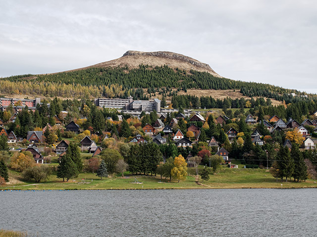 lac hermines